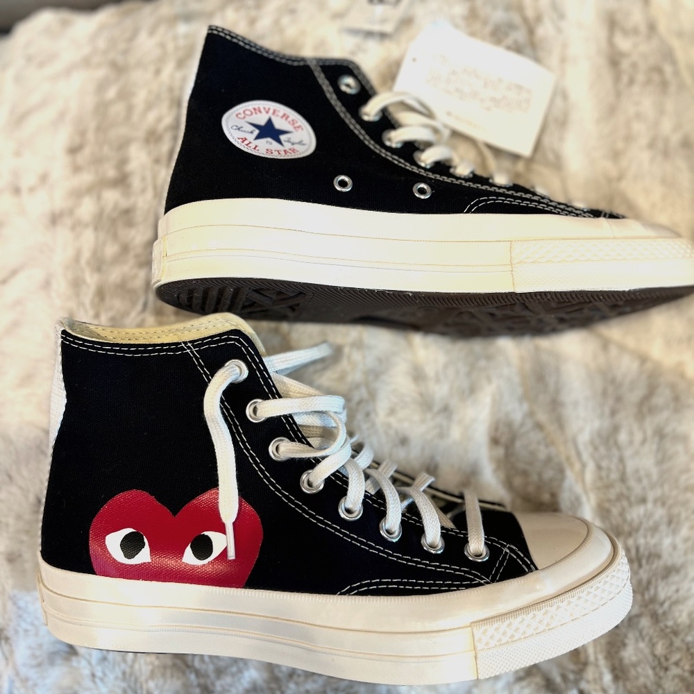 Converse x Comme des Garçons PLAY Chuck 70 (Womens 9)